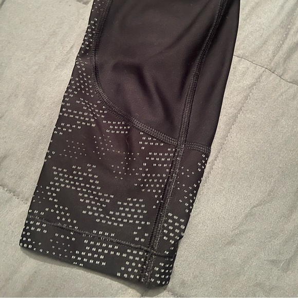 Under Armour Tights (heat gear) - Picture 2 of 5
